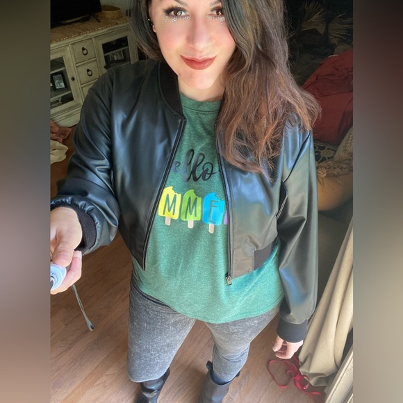 NWT Lamarque Evelin Faux Leather Cropped Bomber Jacket L - PERFECT FALL JACKET - Picture 16 of 17